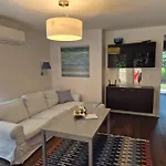 Feriehus Peaceful Designer 50 Meters From Balaton, Ideal For Families