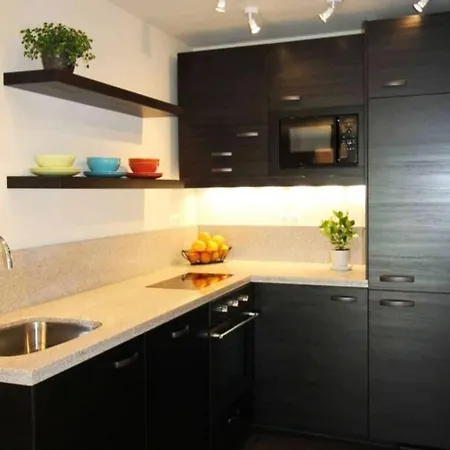 Ferienhaus Peaceful Designer 50 Meters From Balaton, Ideal For Families Balatonakarattya