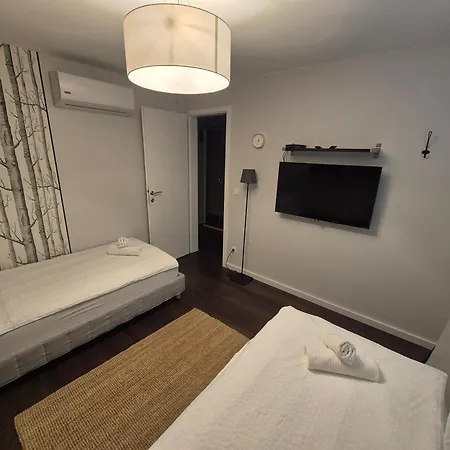 Feriehus Peaceful Designer 50 Meters From Balaton, Ideal For Families